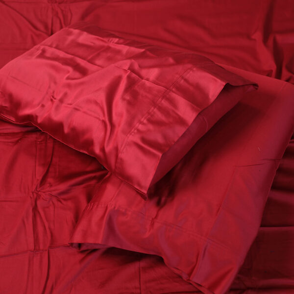 Red 500 Thread Count Bed sheet - Image 2