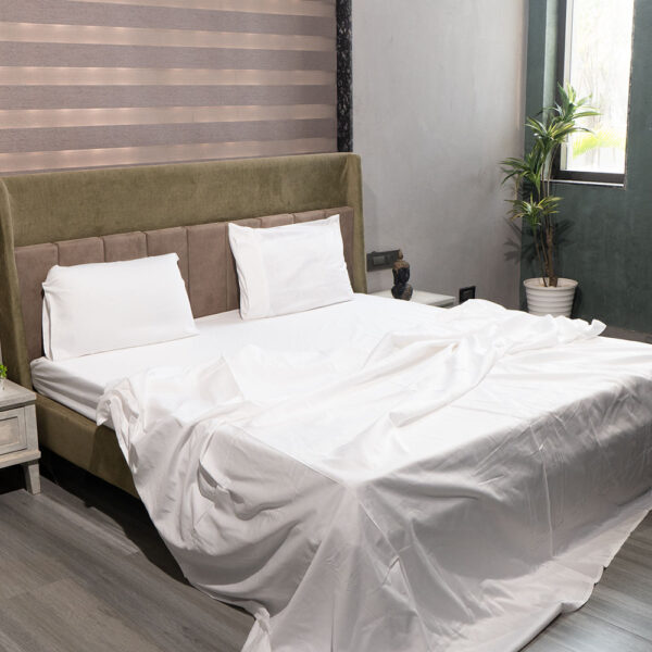 White 500 Thread Count Bed sheet - Image 4