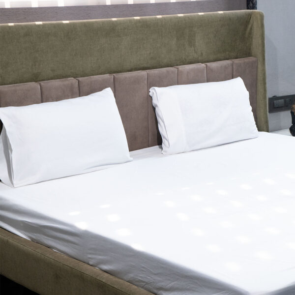 White 500 Thread Count Bed sheet